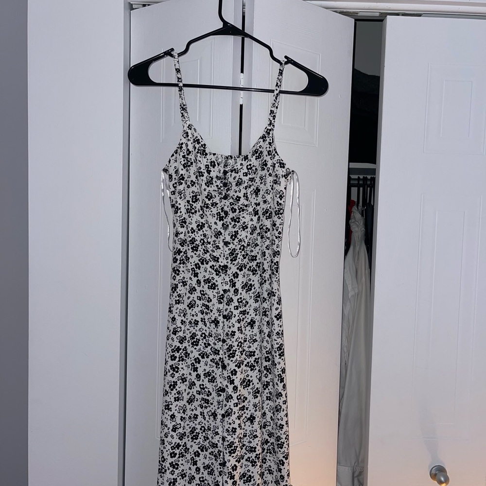 Zara Floral Black and White Dress